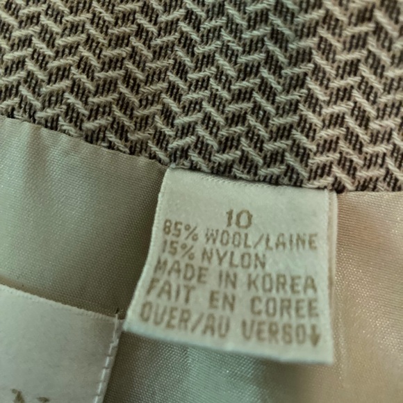 Wonderful fitted Dana Buchman jacket - Picture 5 of 8